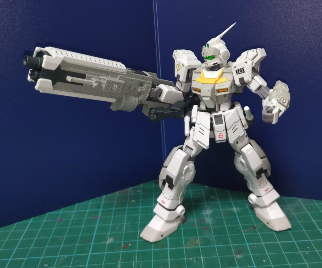 頭部バルカン&試作型シェキナー改(ペイルライダー完成にシェキナーが間に合わなかった設定は完全に妄想なんですが、ペイルライダーってなんでシェキナー装備してないんですかね?)