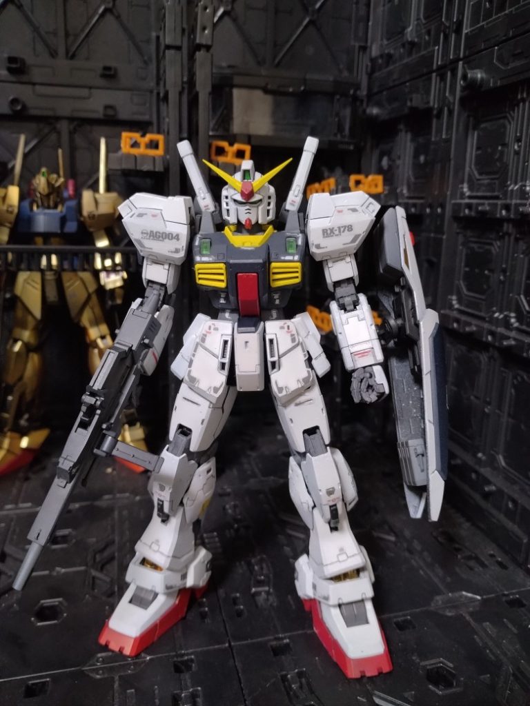 正面からバルカンポッドは付けない派です