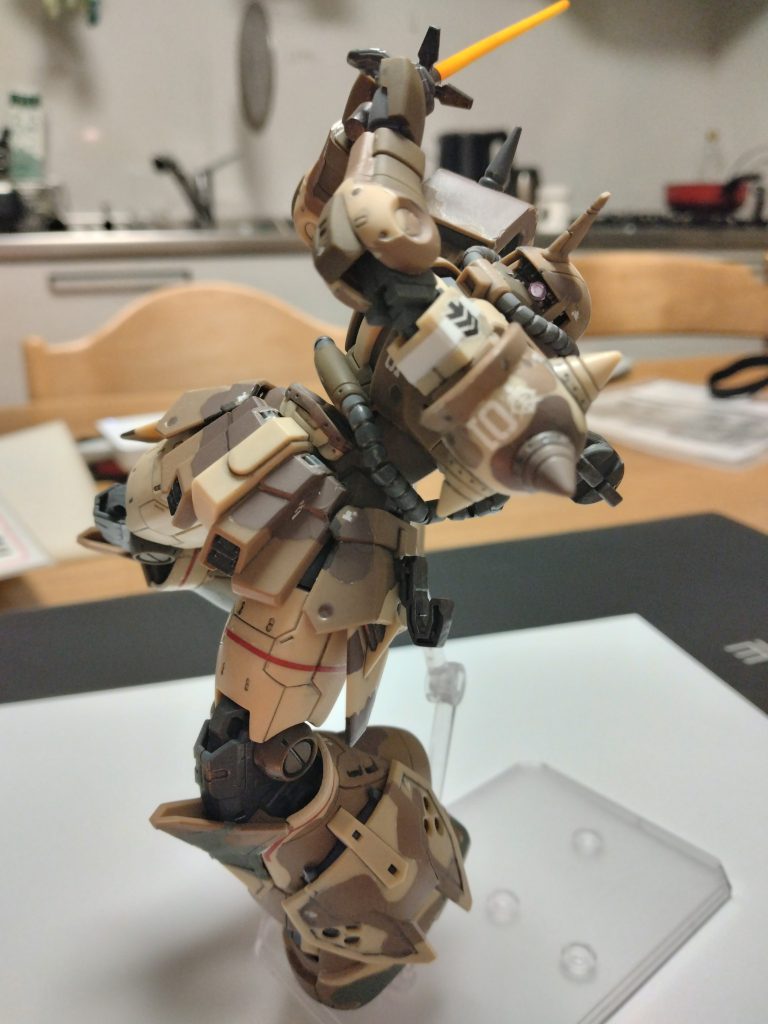 顔が映ってる上との差異の写真です。劇中での間合いがすごくよかったです。