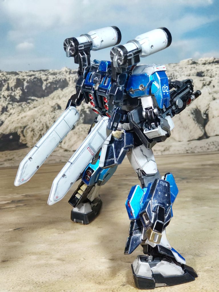 バックショット情報が無いので適当に色付けしてたら、後で発見急いで修正したのは良い思い出です(gundam-kao5)