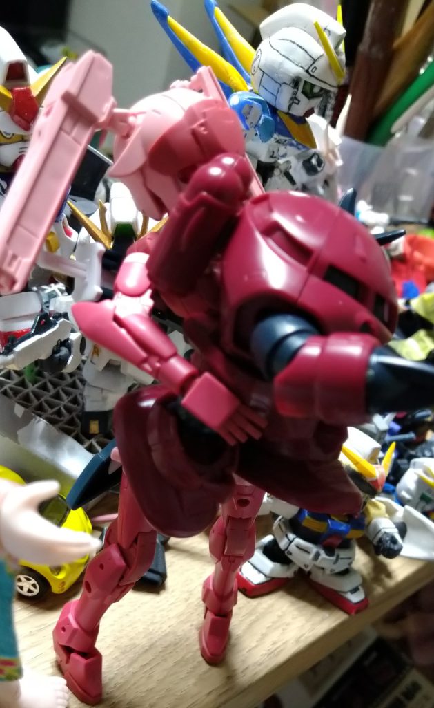 もしや　 貴様　　ハマーンか！！