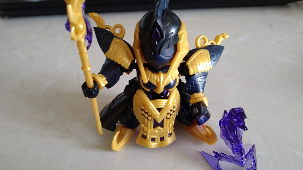 塗装前はコレ!クレオパトラキュベレイダークマスクVer!白い方は限定品らしいですね。なんか中古屋でめちゃくちゃ高くしか売ってなかったので自分で塗ることに