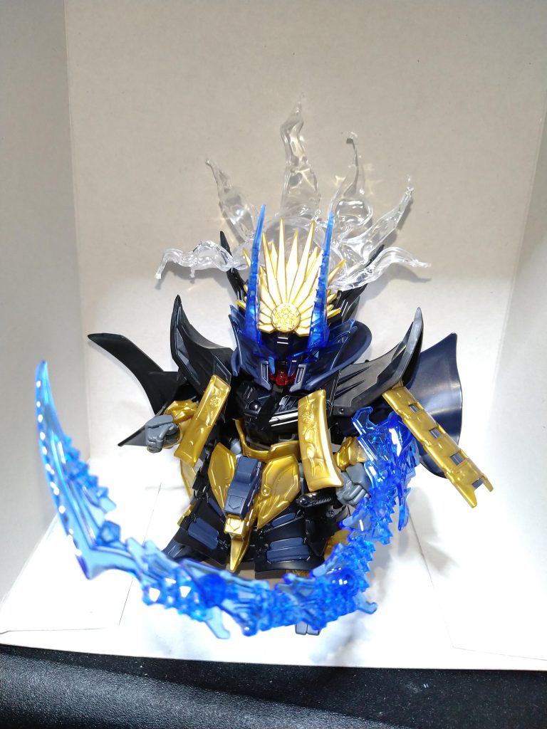 塗装前画像がありました。クリアのプラ板を炙るのですがクリアの方が向こう側が透けて見えるので、加工しやすい…気がしてます。ろうそくで炙るので。