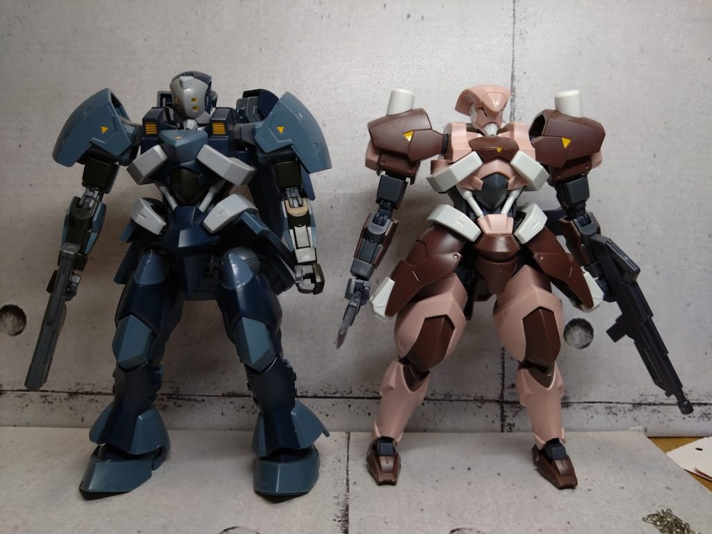 漏影とツーショット！身分隠すための装甲換装っていうのがたまんねぇ…