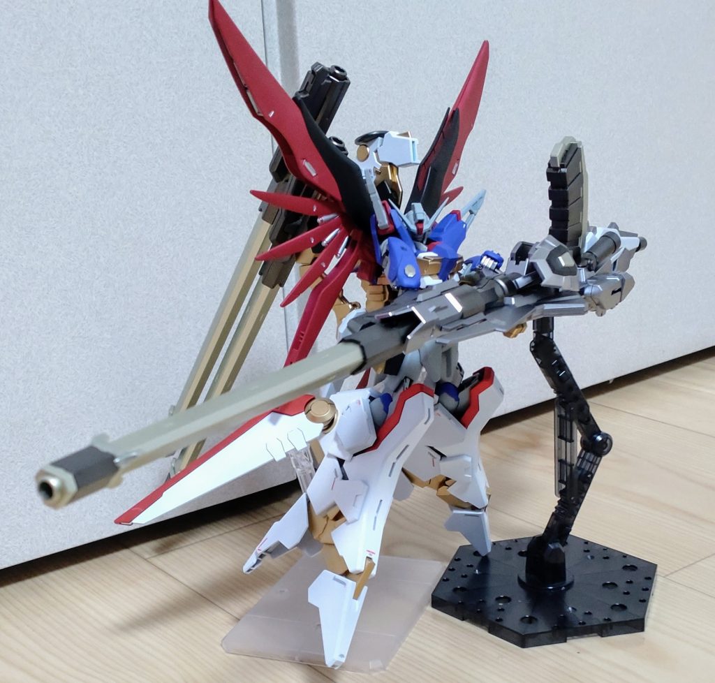 砲身はシャンパンゴールド、金はスーパーリッチゴールド、シルバーはフレーム2で塗装しました。