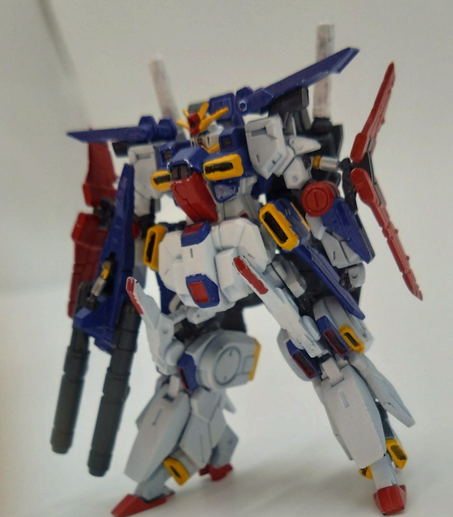 前作のFAZZを作ったのでやっぱりトリコロールほしいなと思い早速塗装