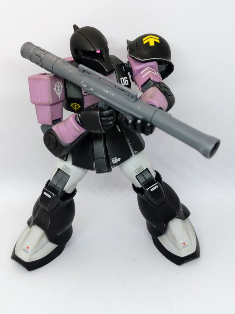 レトロっぽいデカールを控えめに貼りました。