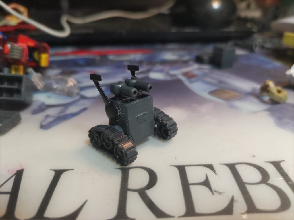 色々取り付けます