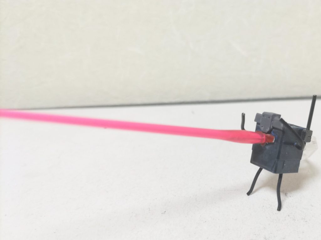 目からビームが出ます