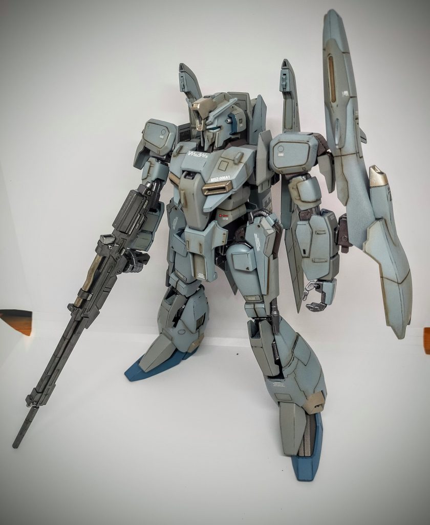 頭のアンテナ？がハイメガカノンのやつに変更できます。