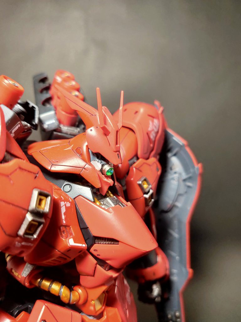 モノアイはプラゾウさんの改造を参考にしハイキューパーツを使用。この改造だけはやりたかった。