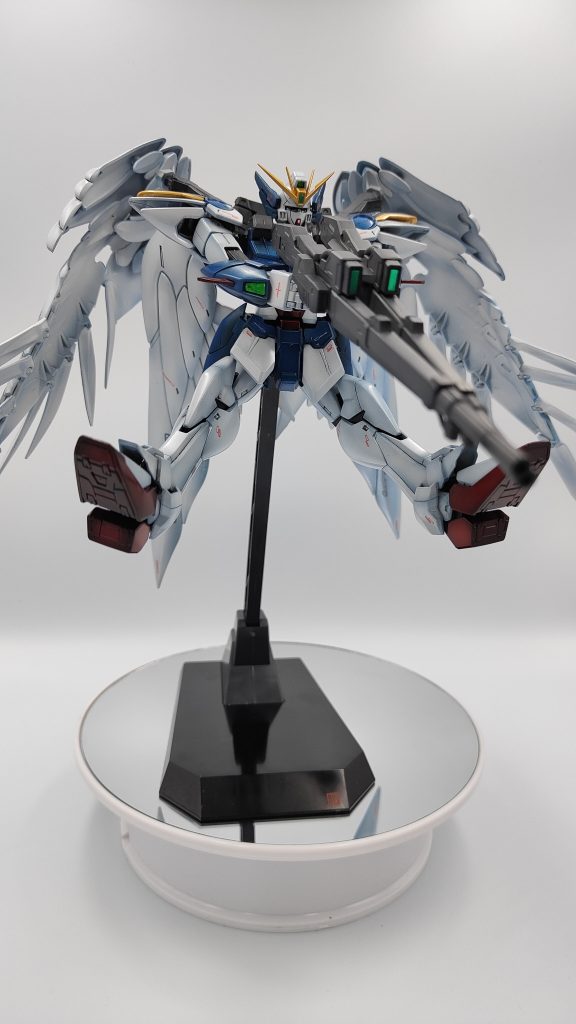 肩が外れやすいしバックパックが外れやすい…… 