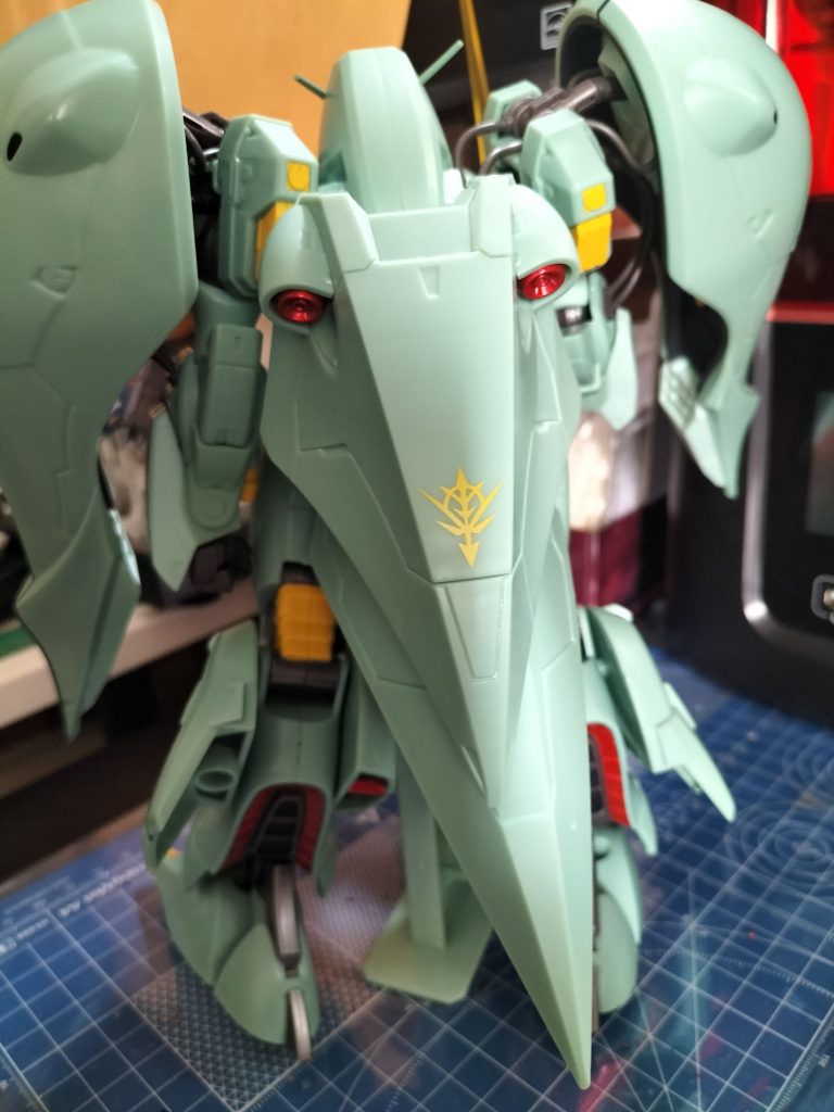 クィン マンサ–3枚目/制作者：F90