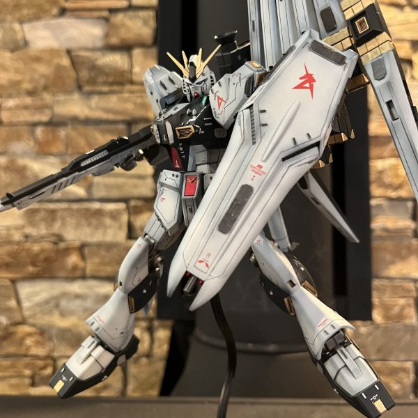 HG 1/144 RX-93 νガンダム