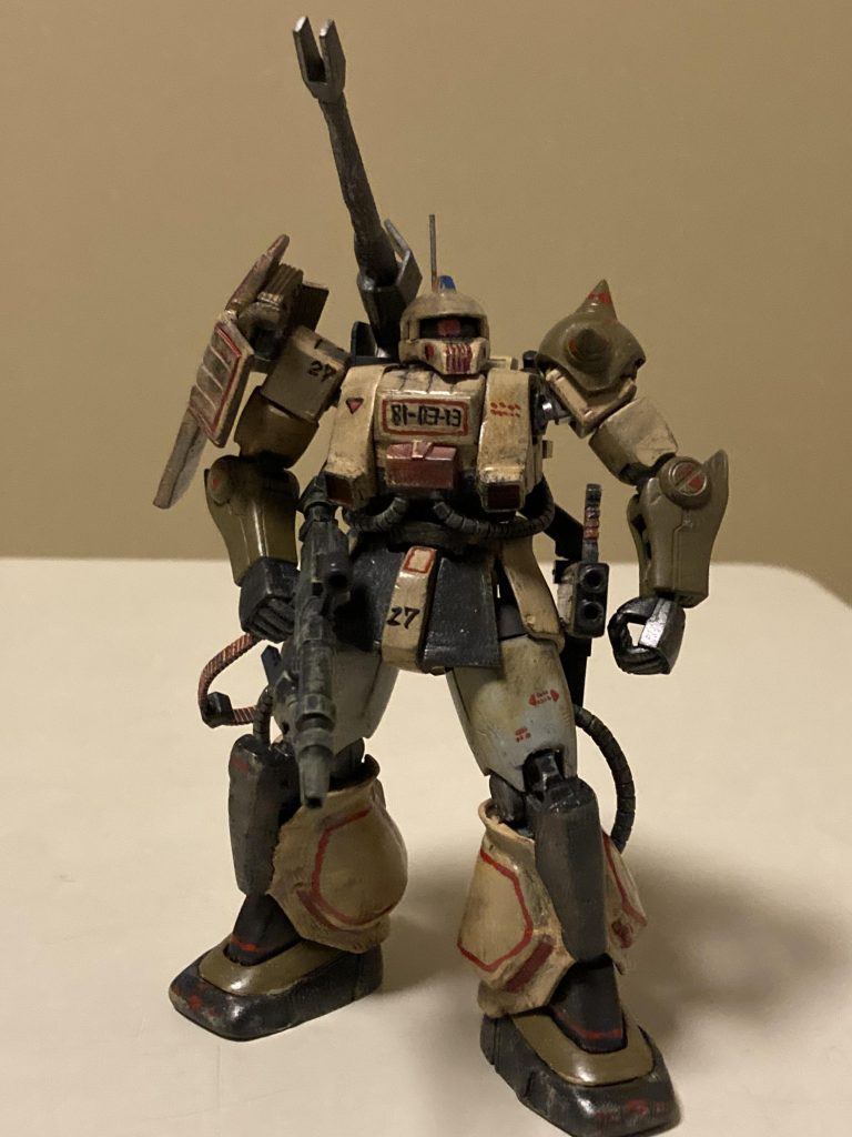 全体に、MSD版ザクキャノンより、ポリパテ型取り複製なんですけど、胸パーツは完全自作です。ここは、強調したかったのですけど‥うーむ。どうだろうかなー？