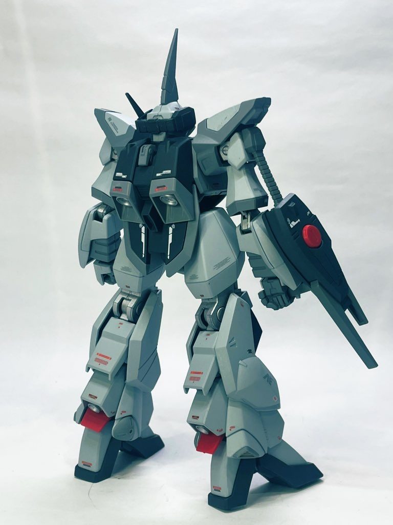 バーザムシリーズって意外にカラバリが多いから被らないようグレー系にしてみました。