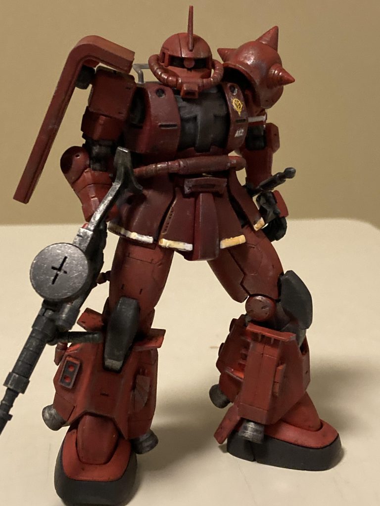 で、僕のディスプレイ台に、オリジンシャアザク、hgucジョニーライデン06R2の素組がありまして‥→ミキシング!合体‼️💦