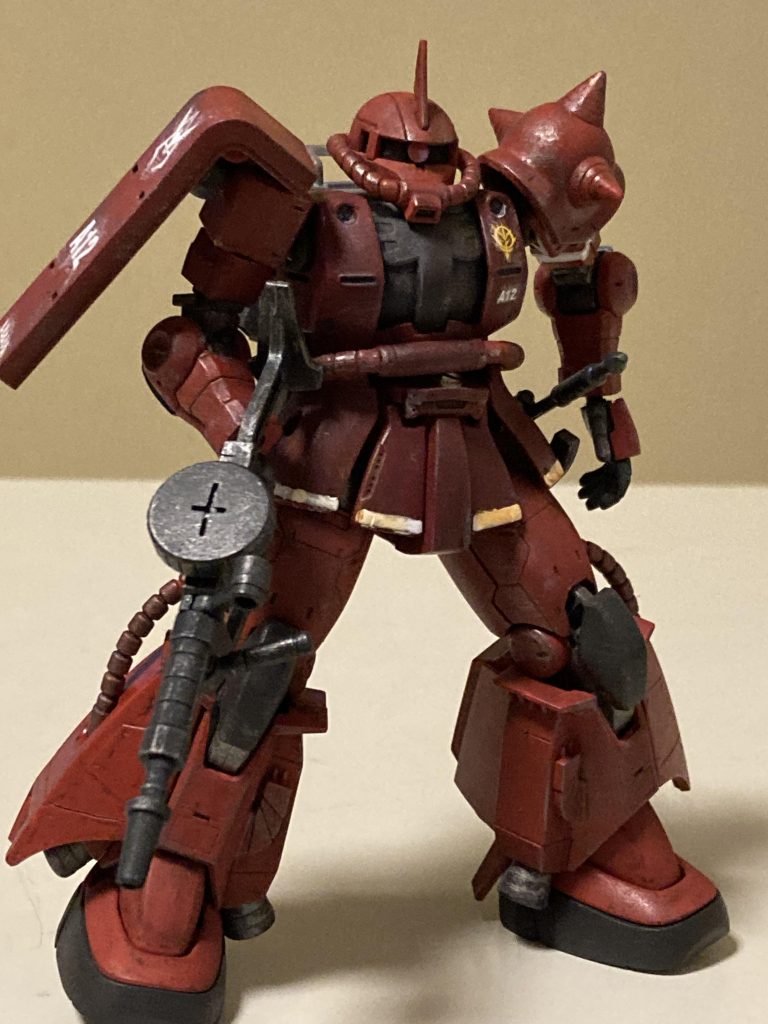 で、やはり、シャア専用高機動型ザク2、 R2でしょうー!って方もおられると思うので、 R2のフレアをつけてみます!どちらも🙂↔️良いですねー。