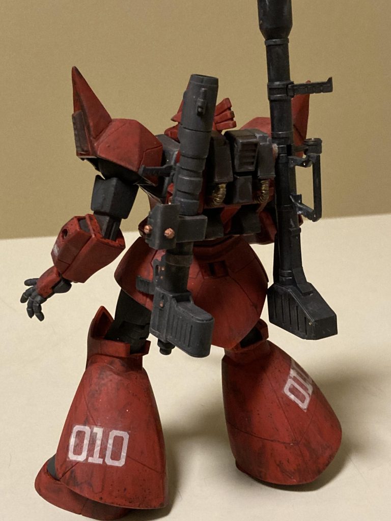 武器類もマウントできるように!ちょいと、すらっとした、スタイルのゲルググに!