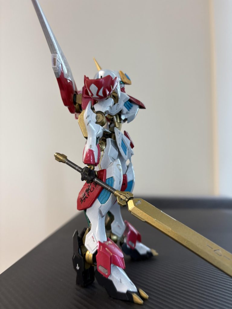 自作デカールを使い切るべく、あちこちにペタペタ。それでは、また