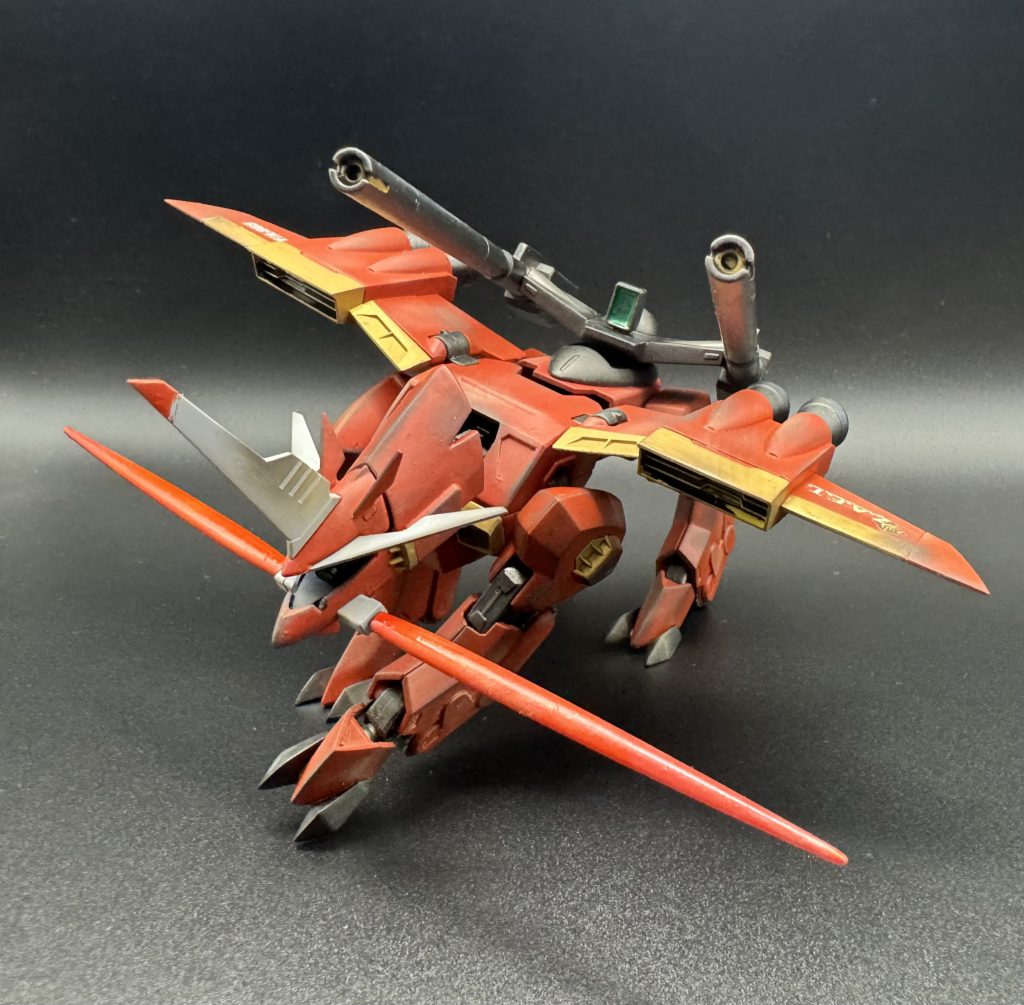 とにかく4足のタイプ作るのが楽しかった。モノアイも可動式にしたりと2024年のお気に入り第2号。