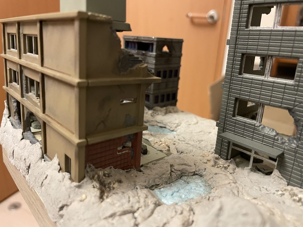 粘土で地面を演出