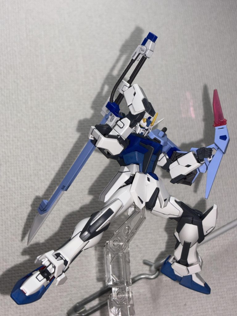 けど、左肩のマイダスメッサーに手が届くキットは今後も出ないだろうなw