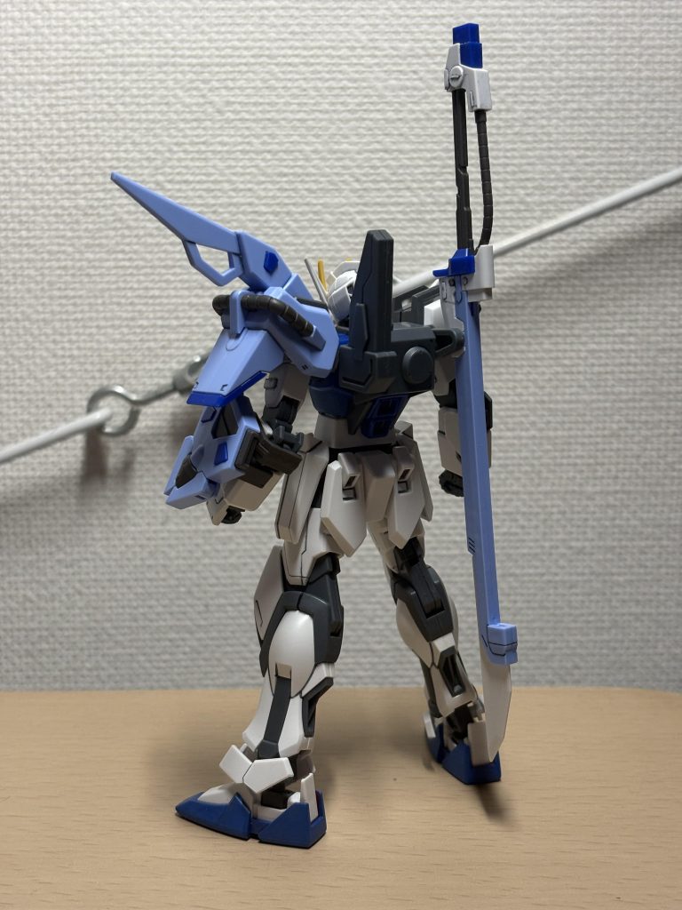 シュベルトゲベールは背負わせると丁度いい長さだと思うのですが。