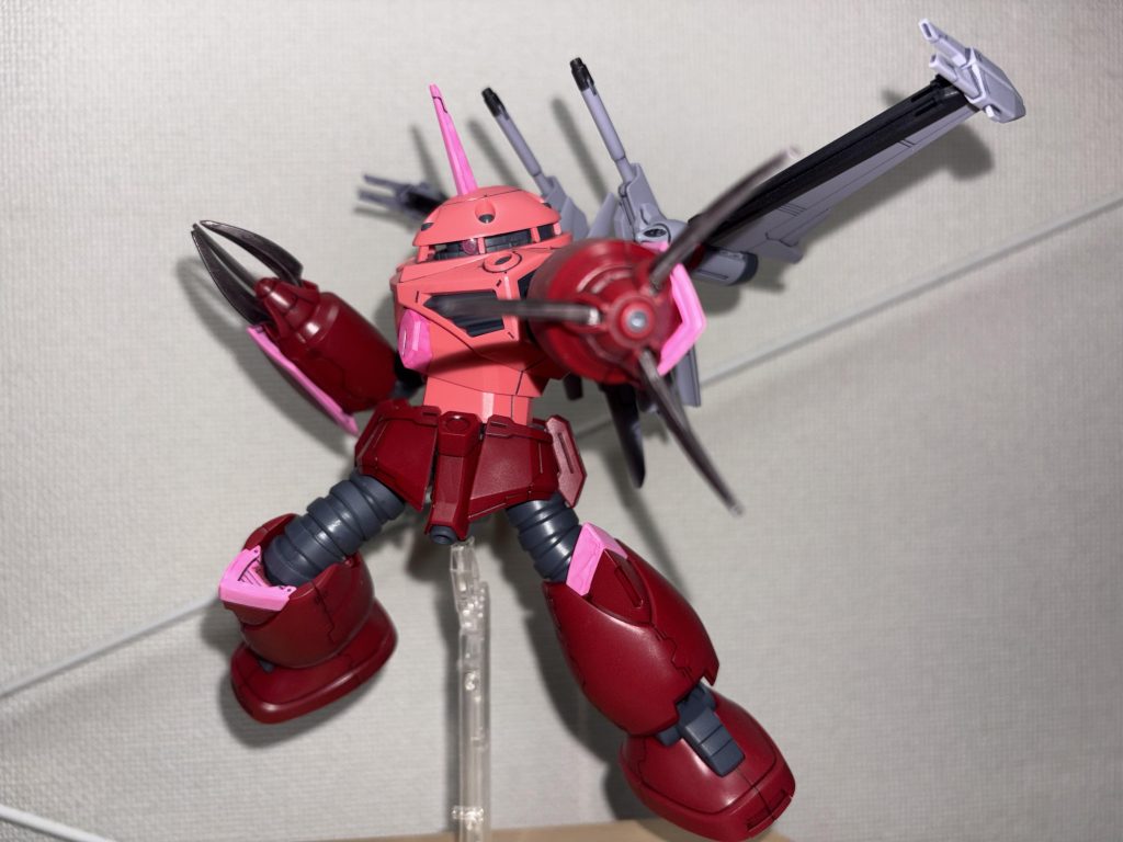 フラッシュ焚かないとモノアイが見えん、、