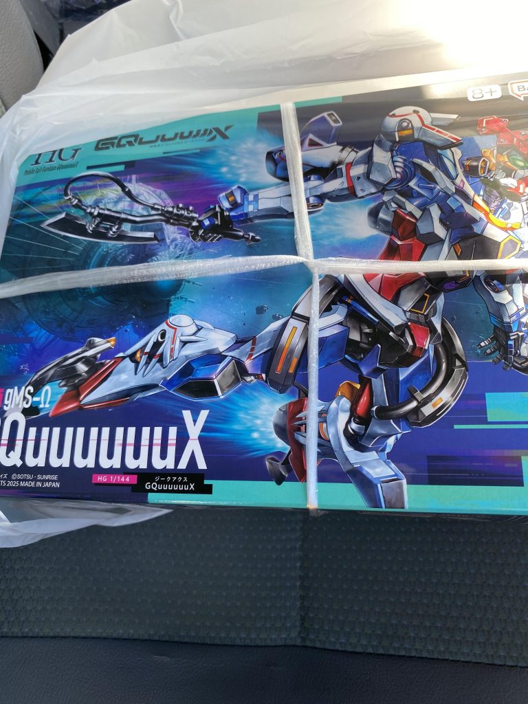 キット発売日に二箱入手出来たのですが…映画観るまで寝かしてました。