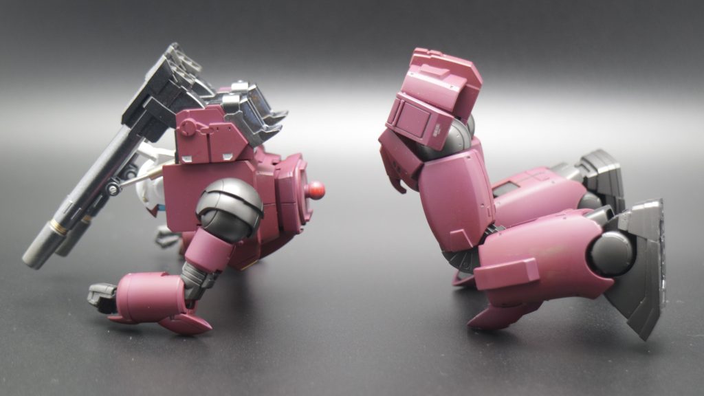変形しないダミーで良いので、HGにもコアブロックをつけて欲しいものです