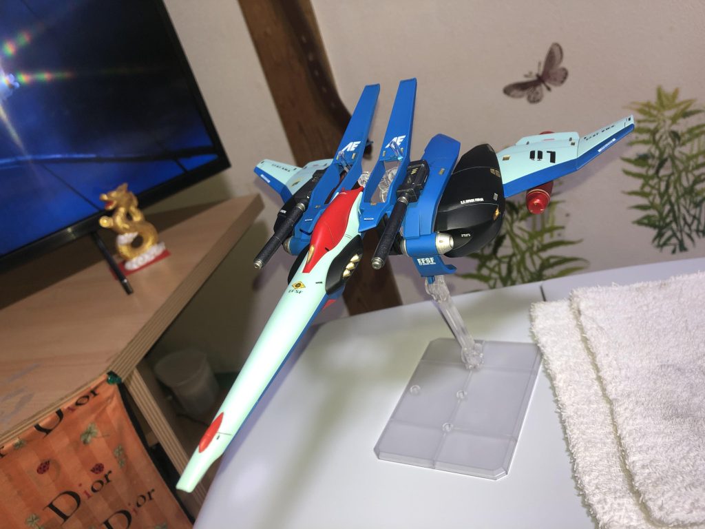 リガズィ(アムロ・レイカスタム機)–2枚目/制作者：しんさん