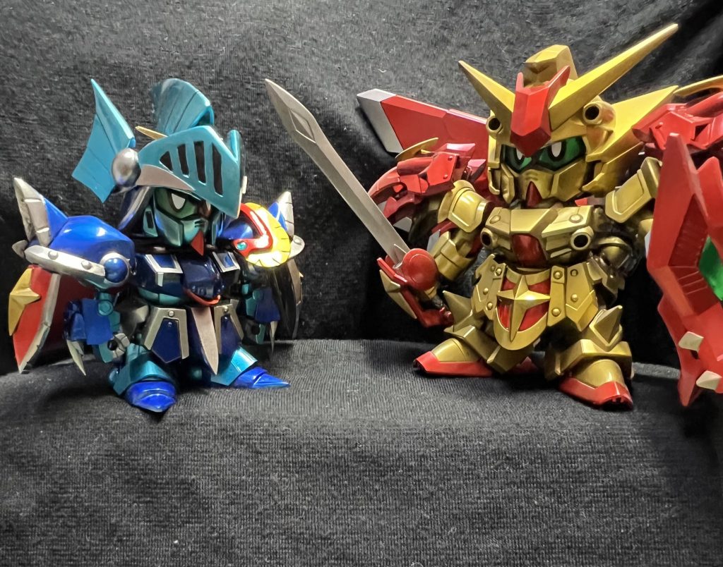 レジェンドBBのスペリオルドラゴンとの比較やはりサイズ差がありますね。レジェンドBBデカいです😅。アレックスもスペリオルドラゴンもキャンディーで塗装しています。