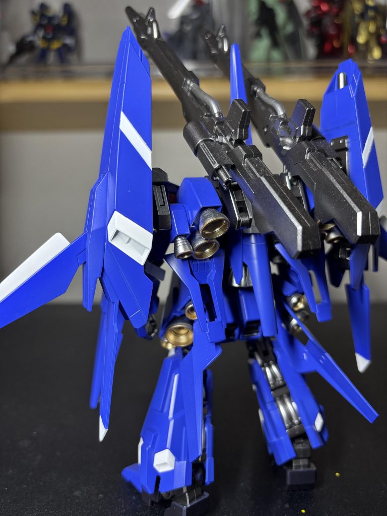 バーニアも内部をゴールドで