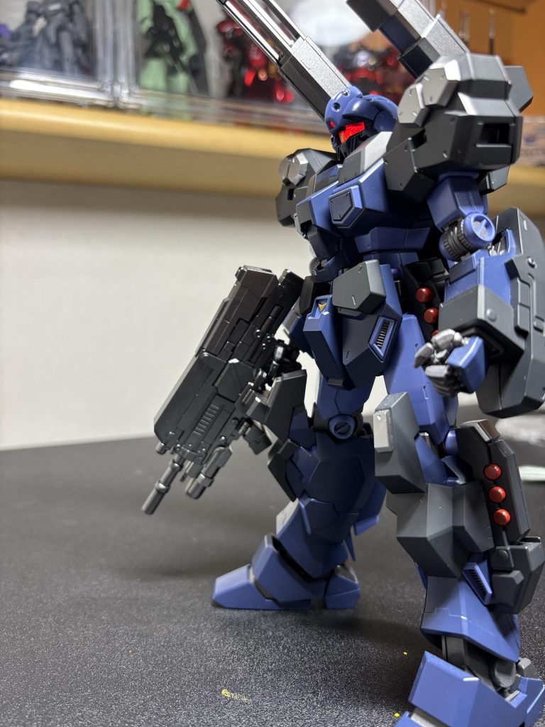 専用品のLEDユニットを入れて見ました