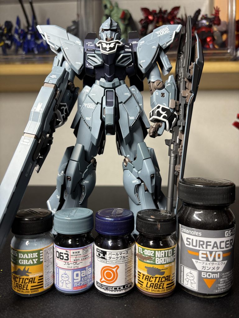 外装：(薄いグレー)ダークグレー、(濃いグレー)ブルーグレー、(紺)パールマーズダークブルーフレーム：ガンメタサフ＋NATOブラウントップコート：EXセミグロスクリア