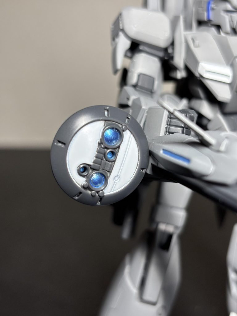 マスキングはシールを使い、それなりに上手くできました