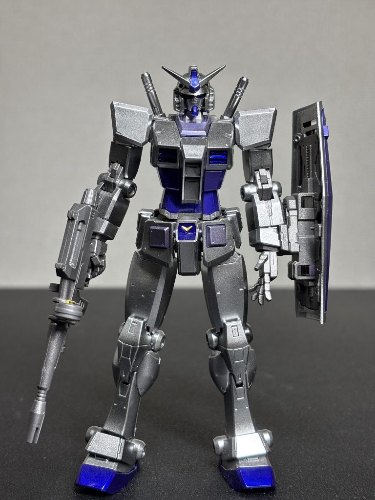 この頃はサフもトップコートもしていないので全体的にざらざらです。