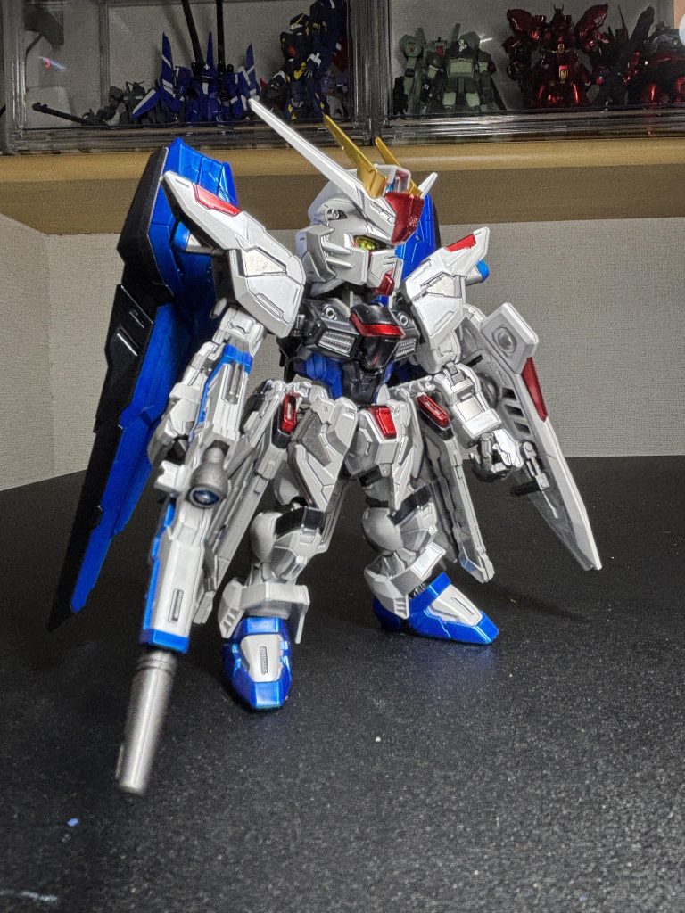 羽を閉じれば自立できます