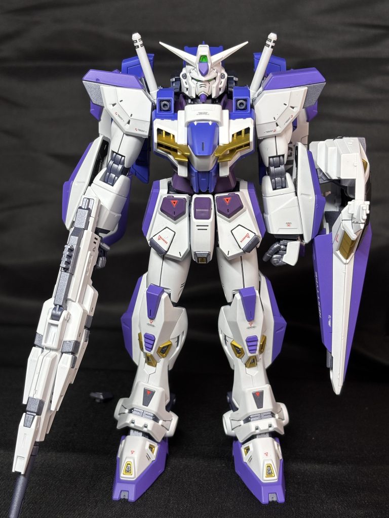 小型MSですがなかなかいいプロポーションです。