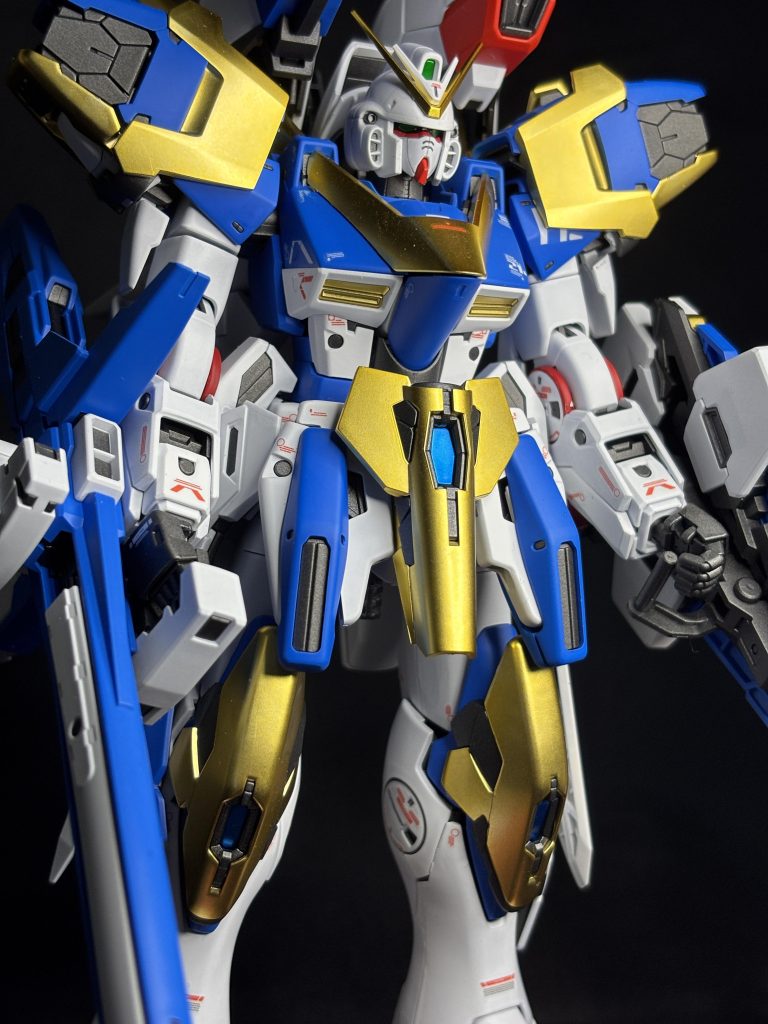 小型MSとは思えない迫力がありますが可動は絶望的です