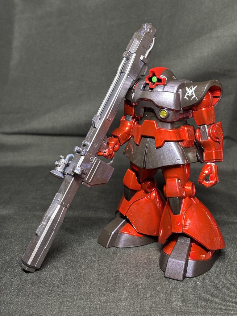 アクリジョン銀を３回、アクリジョンクリアーレッドを３回重ねたものです。