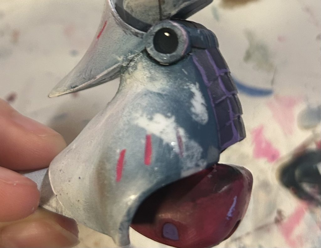 完成直前に瞬間接着剤が垂れて塗膜剥がれたり結構苦戦してました...💦