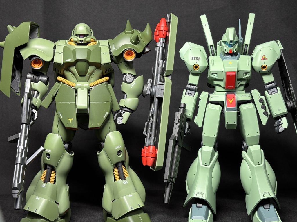 相手側の量産機と