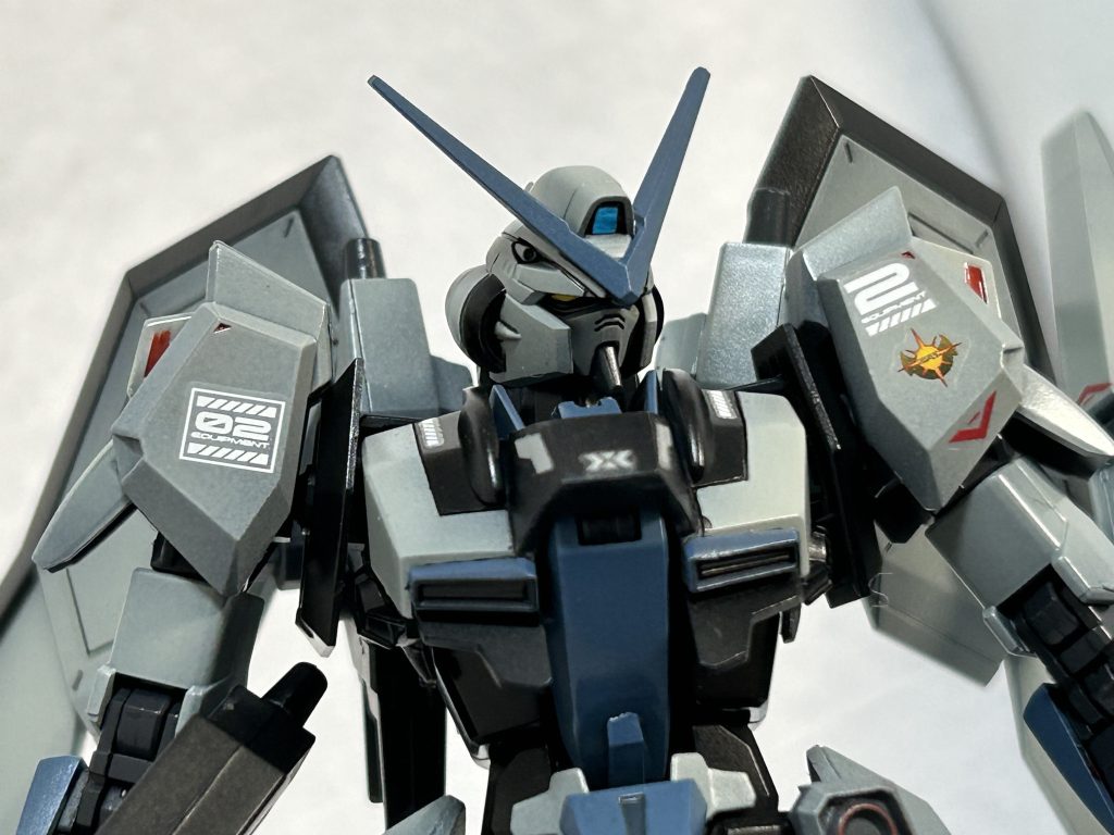 アップで目入れ頑張ったけど陰で見えにくい...