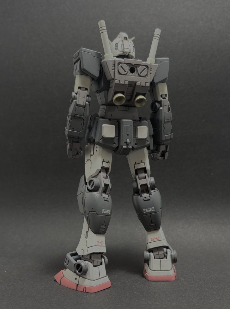 腕スリット 足首 肉抜き ライフル 尻の出っ張り 右サイドアーマー等 調べてみたら意外と変更箇所が多くてびっくり でもけっこう拾えたと思います