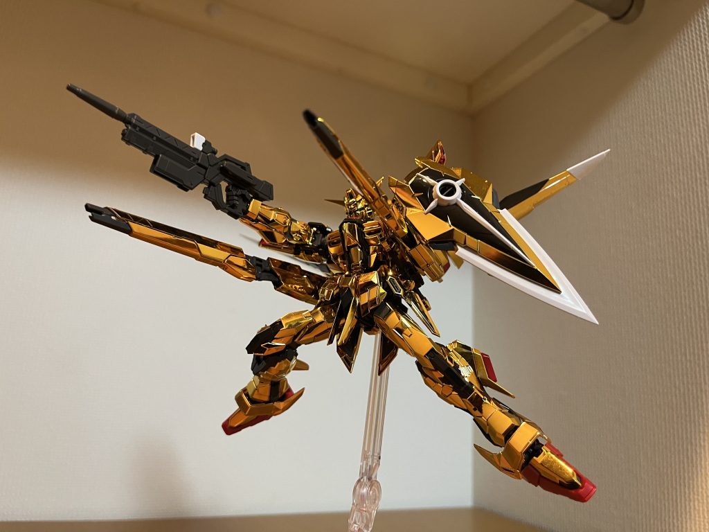 RG アカツキガンダム(オオワシ装備)–5枚目/制作者：刺身オレンジ