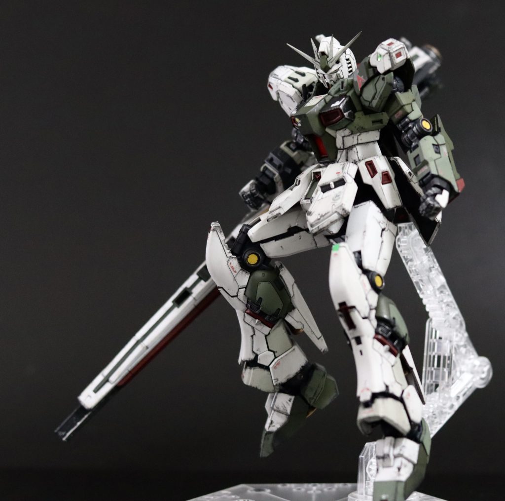 RX-93ff νガンダム–2枚目/制作者：べるりまん