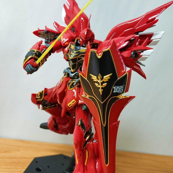 赤い彗星『シナンジュ』