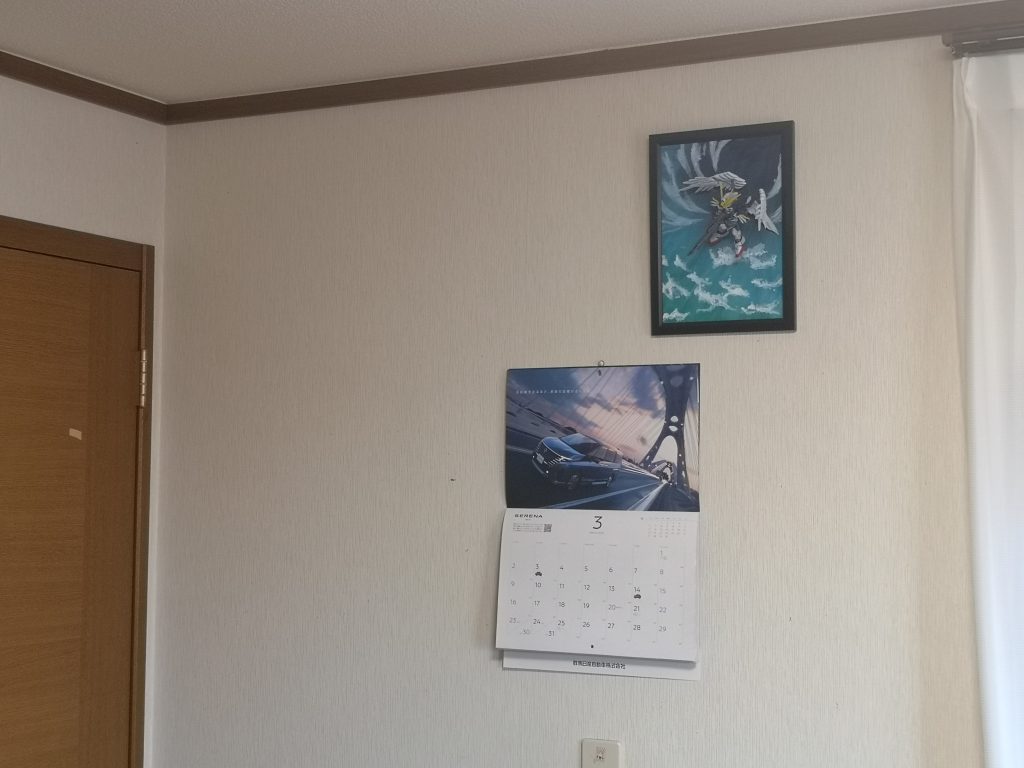 壁に掛けるとこんな感じ少し工作や、塗分けが甘くても全然目立ちません!!